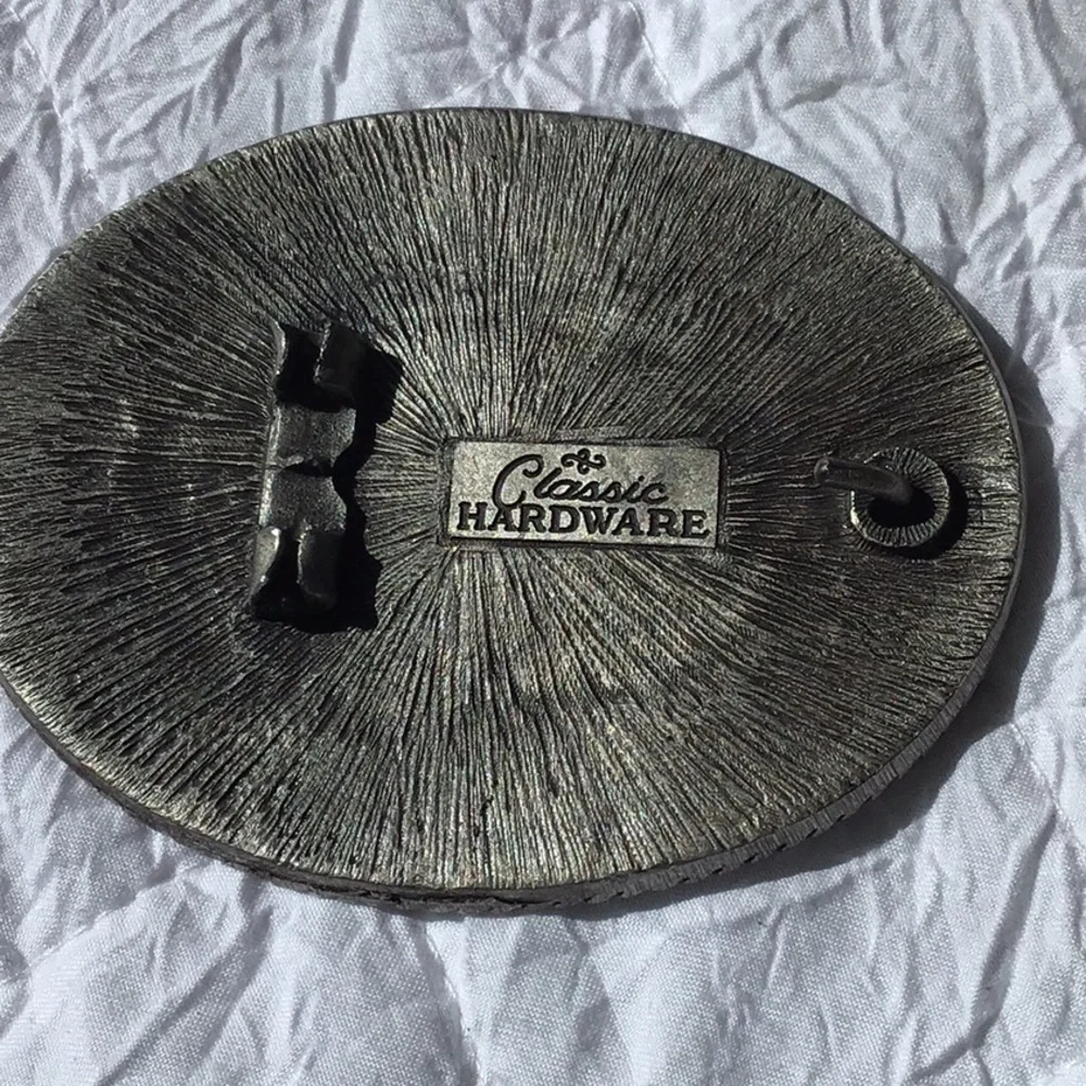 Belt Buckle - Picture 2 of 3